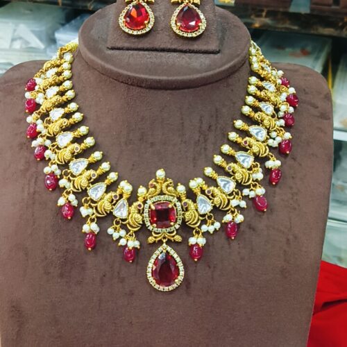 Neck Set with BeautiFul Red Sone