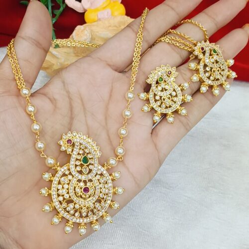 HandMade pendent with Earrings