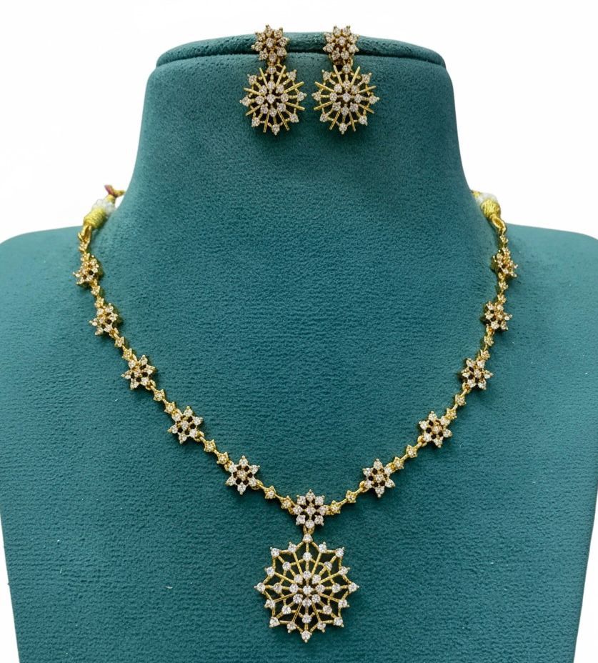 342 white stone necklace just 499 - Image 1