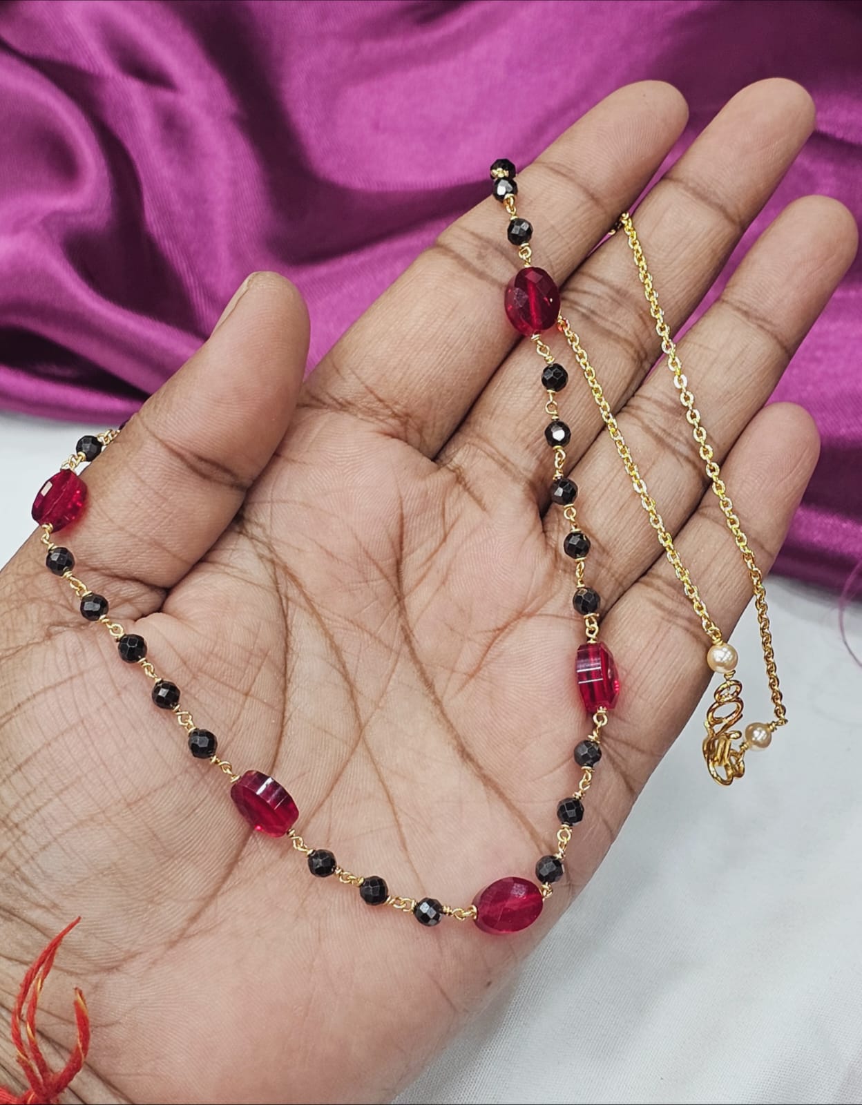 381 Black Dimond with pink Beads stone just 450 - Image 1