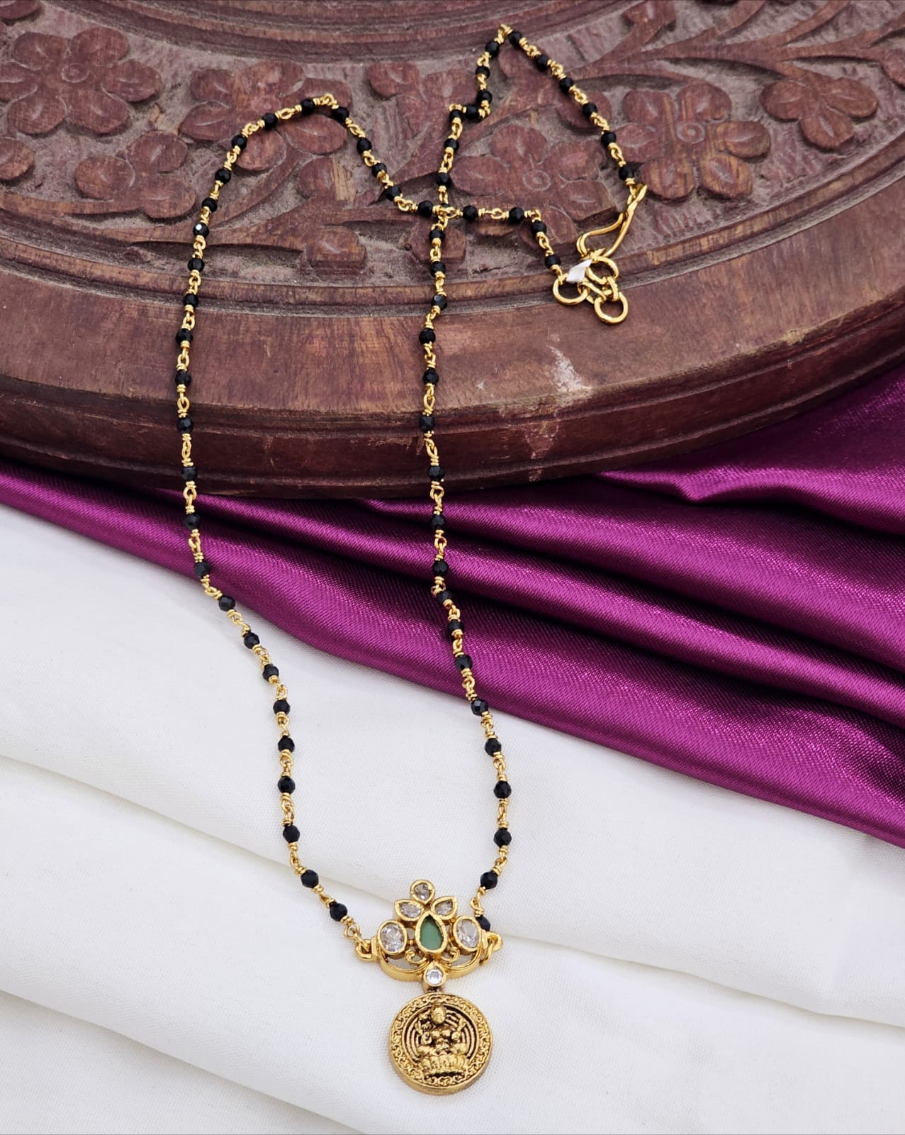 460 black beads just 350 - Image 1