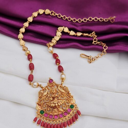 beautiful necklace just 650