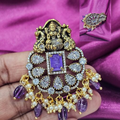 beautiful locket just 650