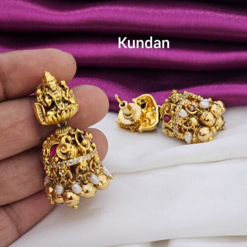 Kundan buttas just 699