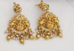 30 inches antique gold chandraharam with earrings - Image 2