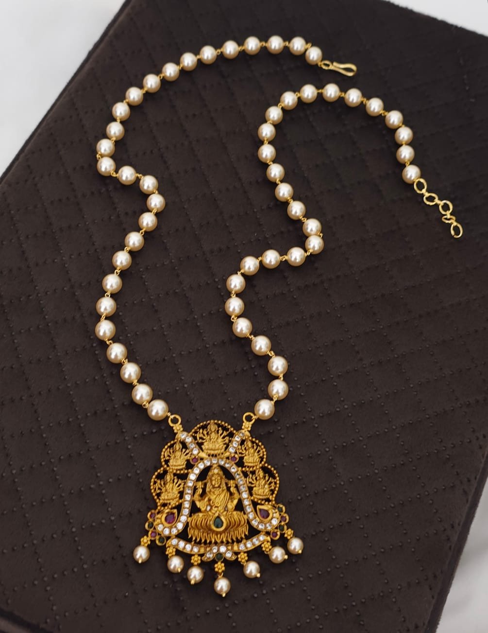 2026/03/IMG-20260326-WA0030.jpg Swarovski hand made 25 inches Mala 1099 free shipping - Image 1