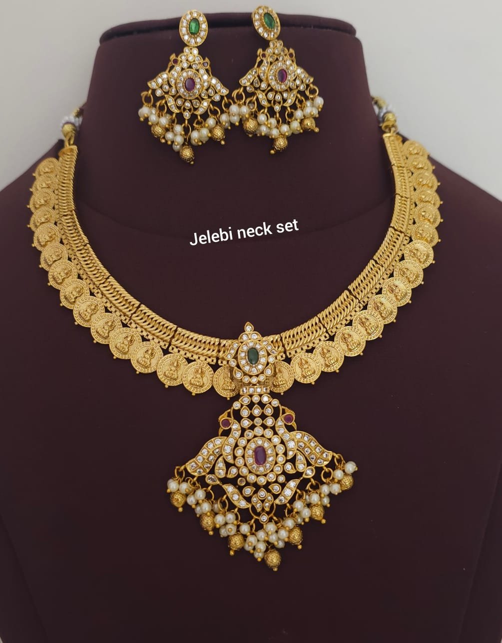 2026/04/IMG-20260402-WA0105.jpg Short jelebhi neck set 1399 free shipping - Image 1