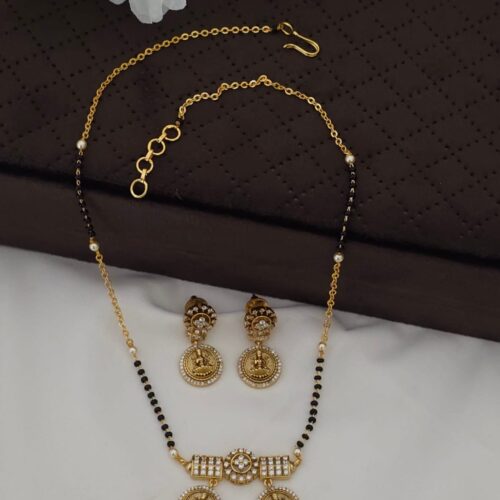 Black beads 19 inches 599 free shipping