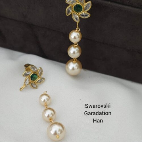 Swarovski gradation and detachable hangings 399 free shipping